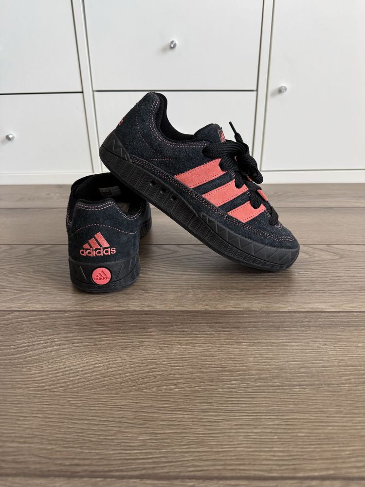 Adidas Adimatic IE5900 оригінал 38,5р кросівки жіночі
