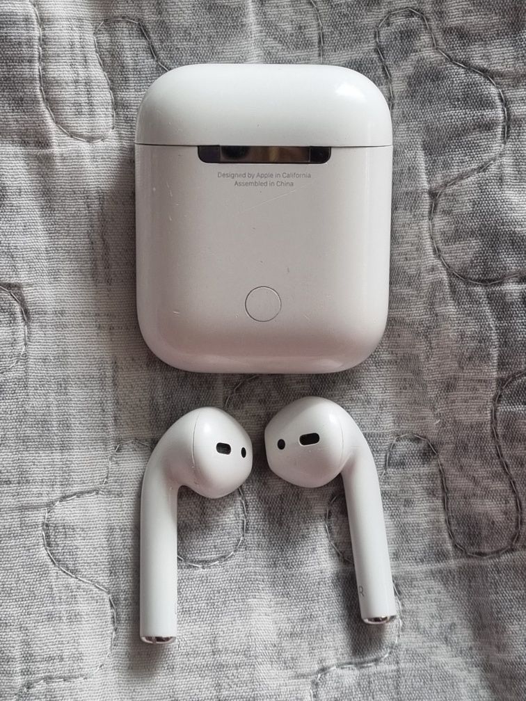 Słuchawki Apple Airpods 2