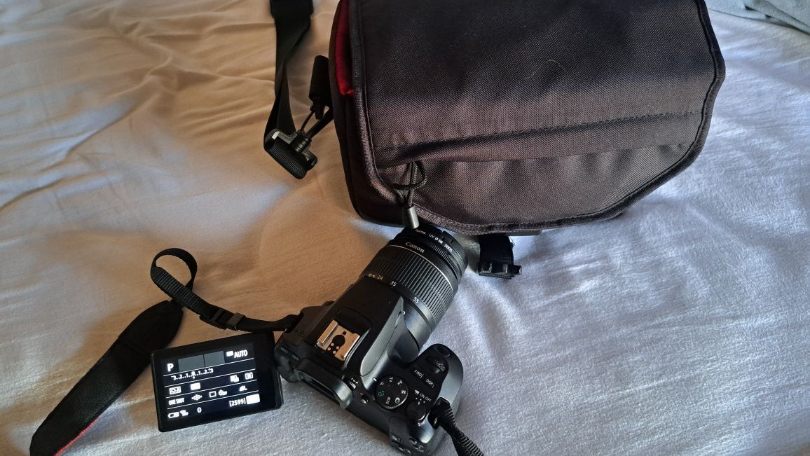 Canon EOS 250D nova