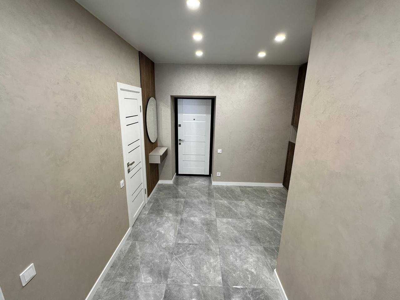 Продам ТОП квартира  51м2 Спальня + кухня-студия Днепровская Брама 2