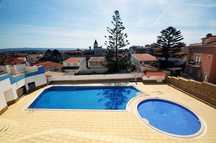 Apartamento T0+1 férias em São Martinho do Porto com internet piscina