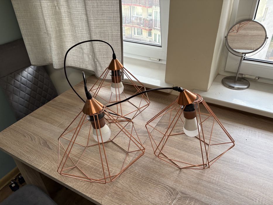 Lampy wiszace złote