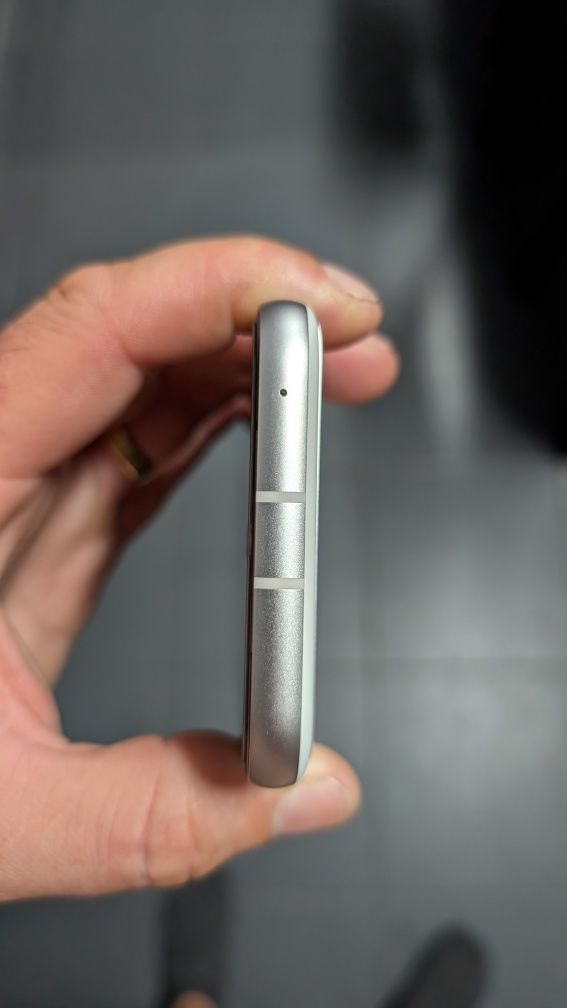 Google pixel 8a 8/128