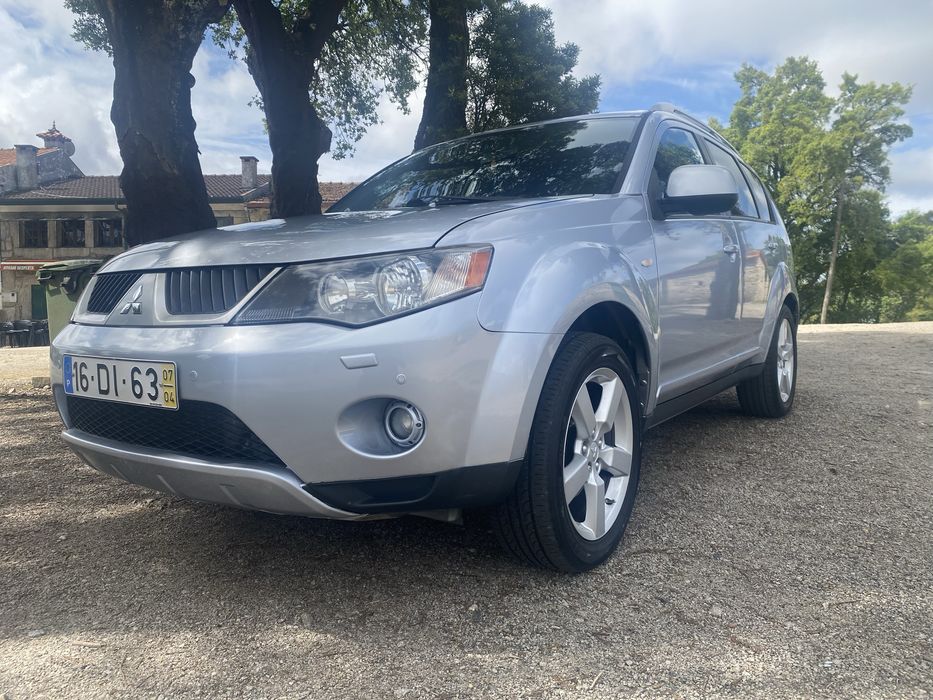 Mitsubishi Outlander 2.0. DI-D Intense 4WD 7-