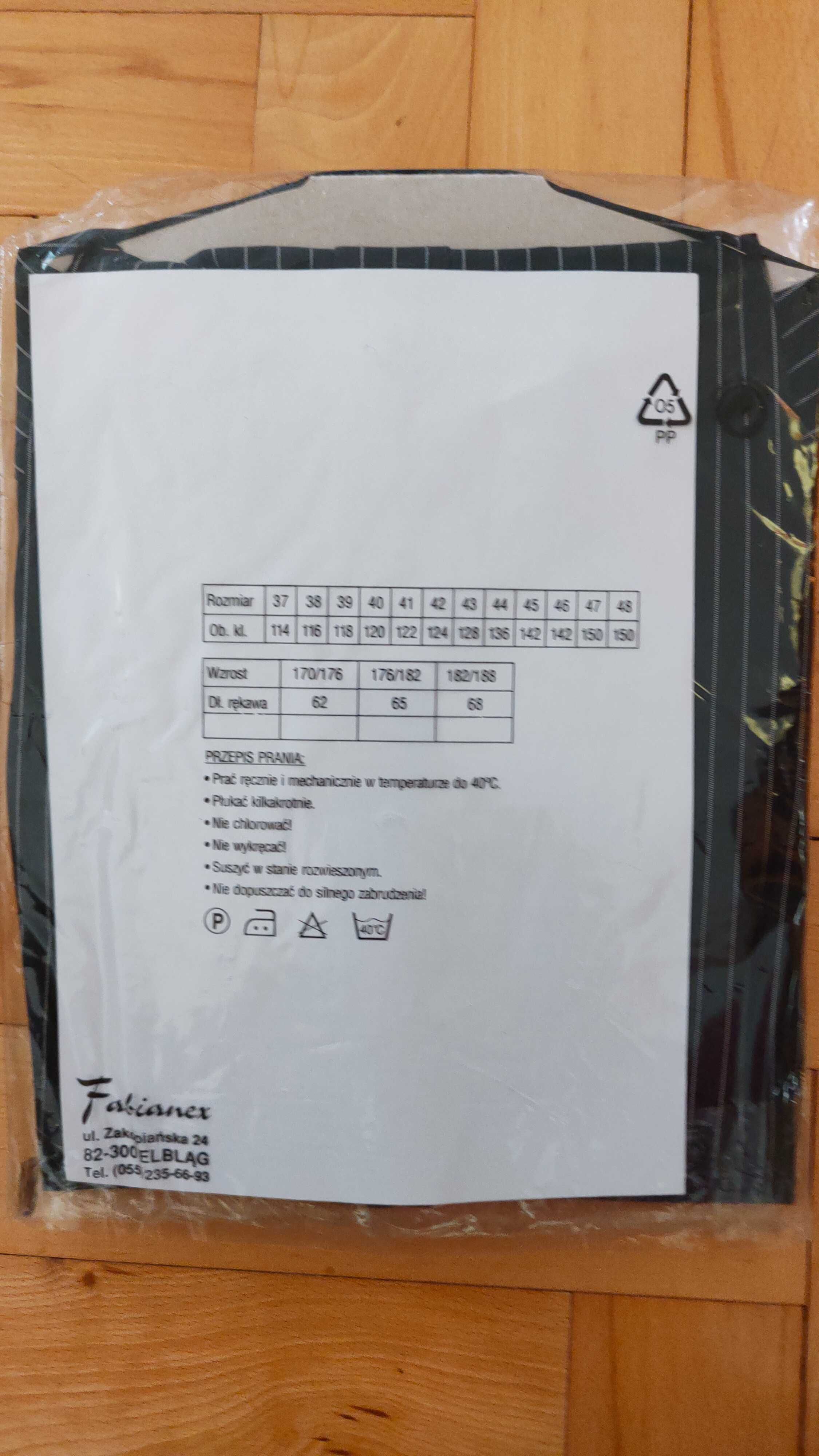 Koszule męskie wizytowe 43 (1 jednolita i 2 w paski)
