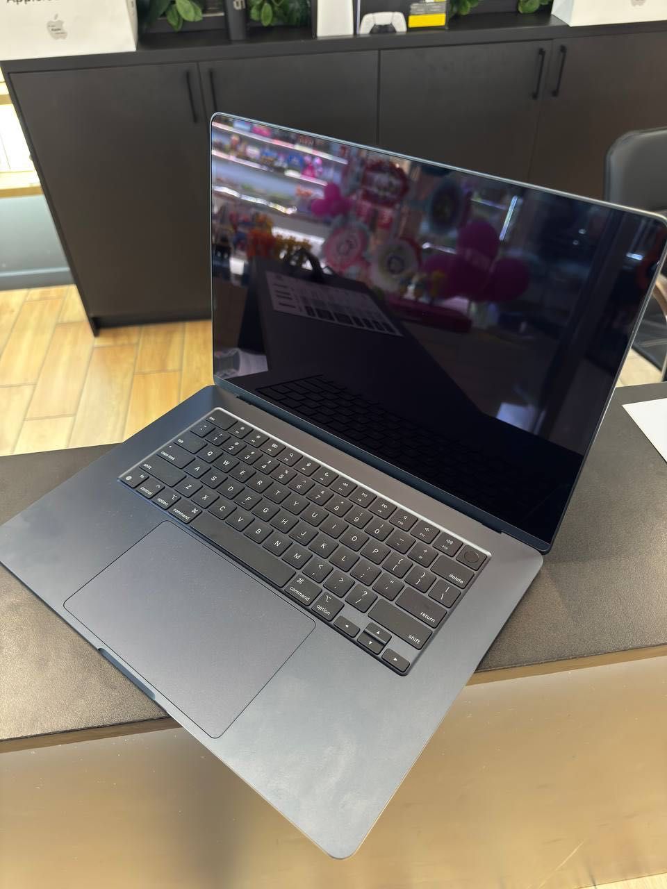 Б/У MacBook Air 15 Midnight, 256GB 8GB RAM with Apple M3 (MRYU3)