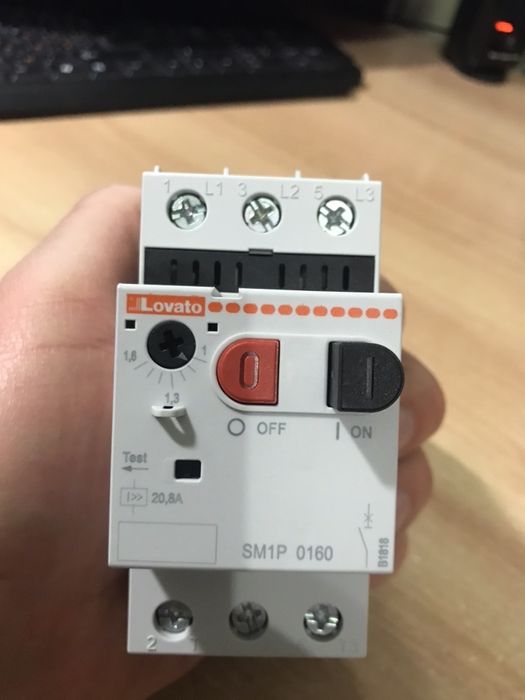 Автоматический выключатель контактор Lovato