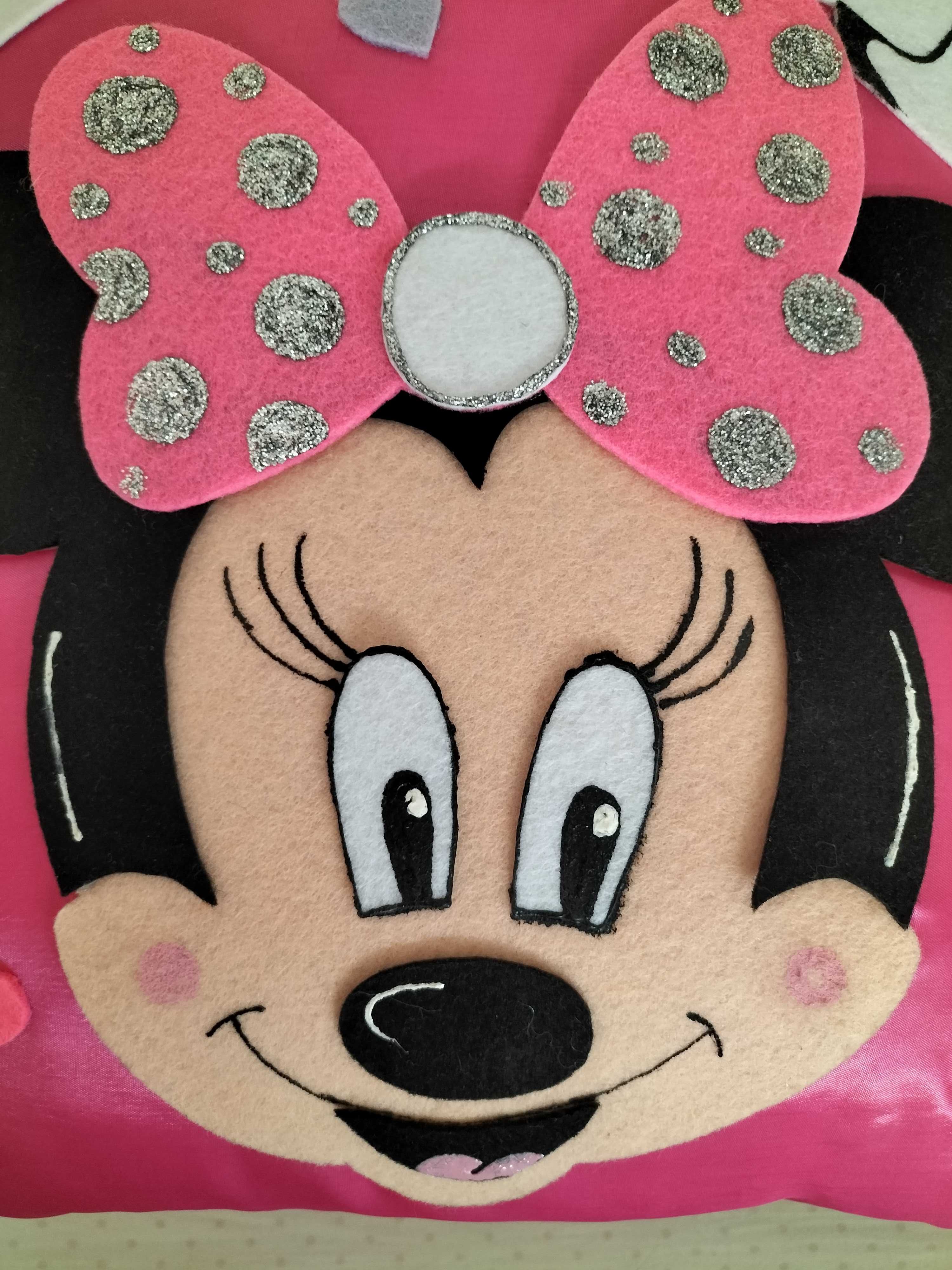 Almofada Minnie handmade Joana