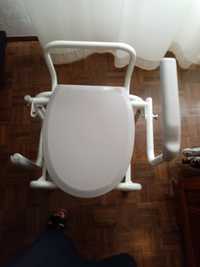 Cadeira sanitária-sanita de quarto para mobilidade reduzida