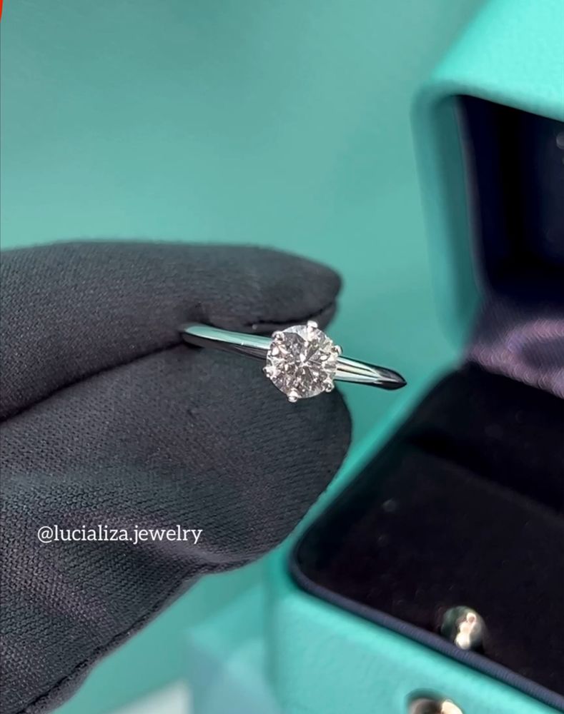 Кольцо Tiffany Оригинал платина с бриллиантом 0.59ct