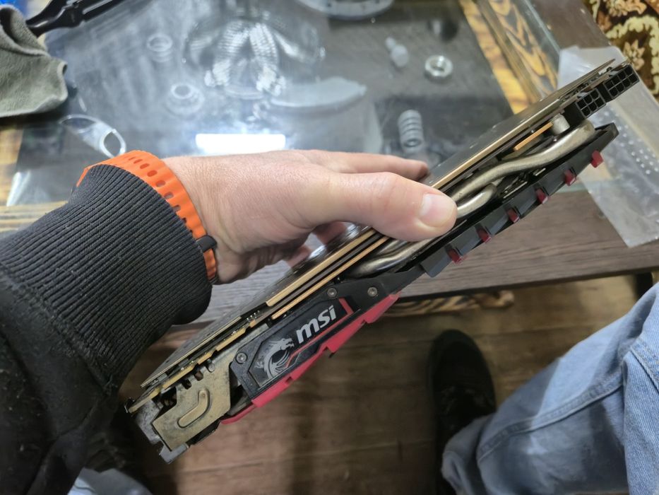 Продам відеокарту MSI GeForce GTX 1080 Gaming