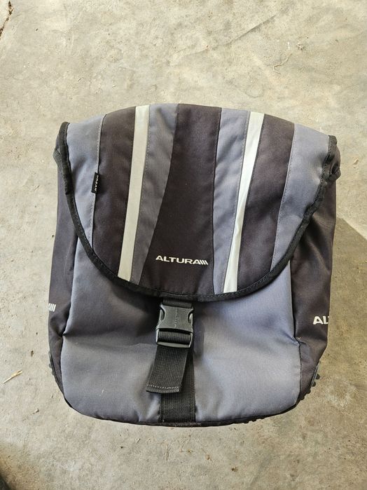 Alforge para bicicleta ALTURA URBAN 20 DRYLINE