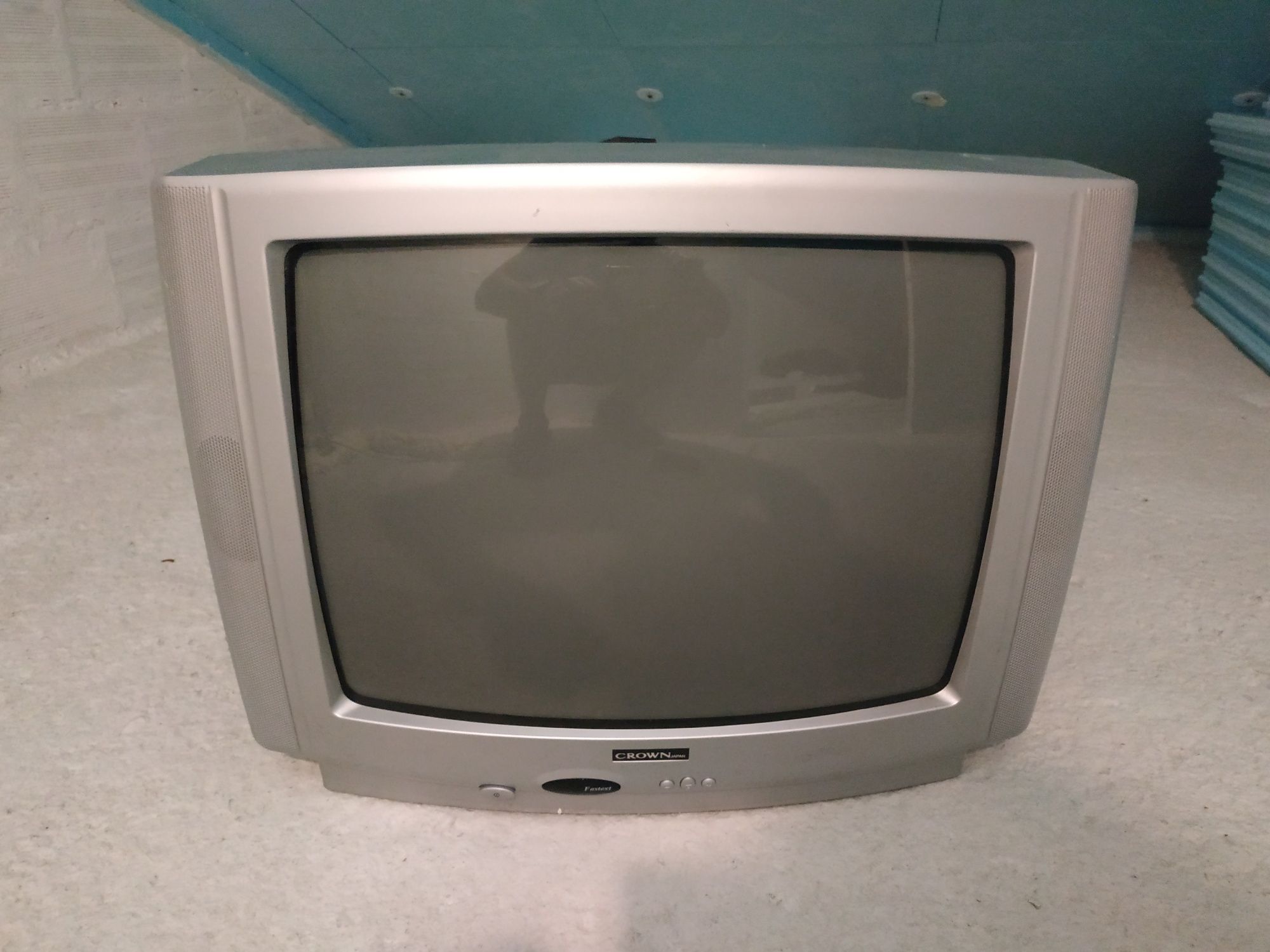 Tv crow