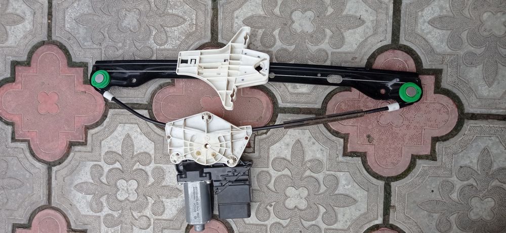 Стеклоподъёмник для Vw Golf plus