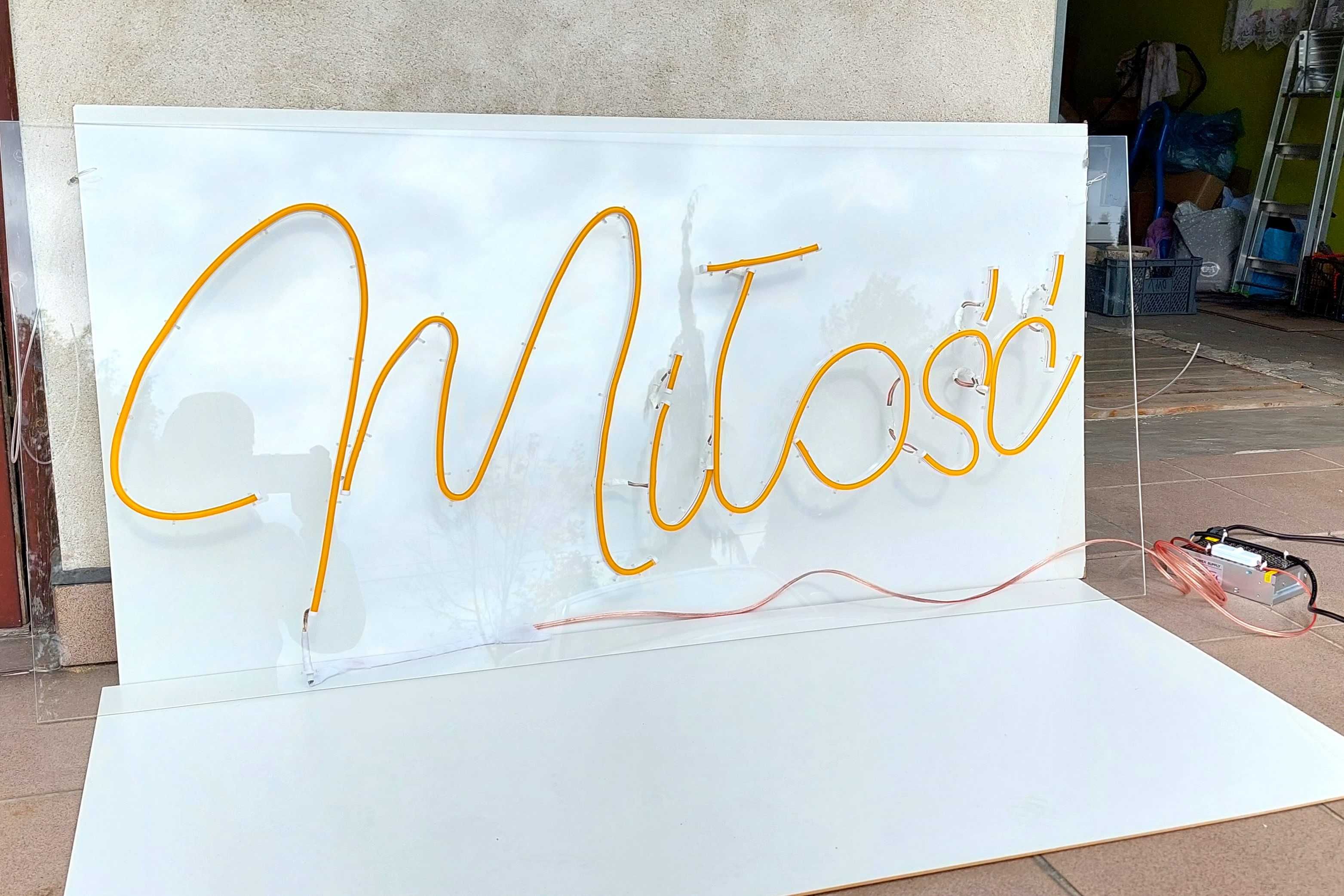 Napis LED - Miłość - LEDON 130x60