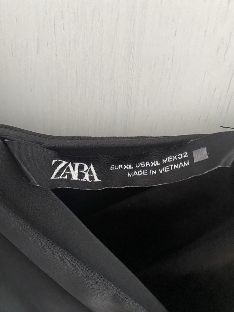 Zara czarna Elegancka sylwestrowo studniowkowa sukienka rozmiar XL