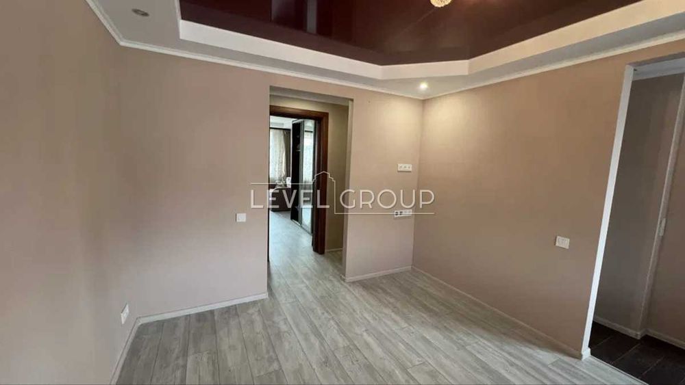 Продаж 2-кім квартири, 5 поверх  біля м. Нивки