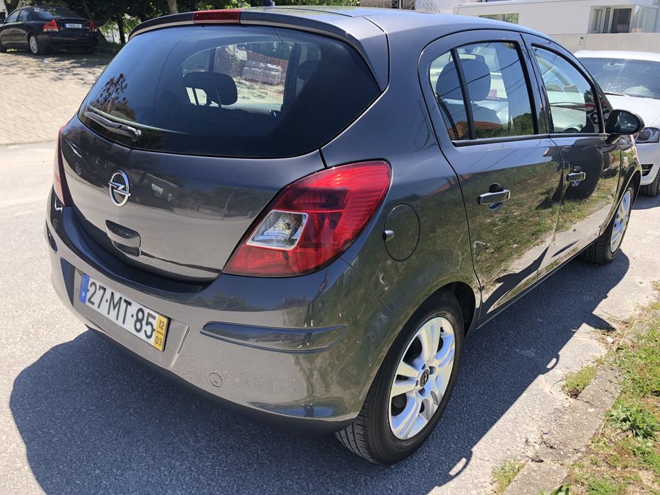Opel corsa 1.3 cdti 180.000km