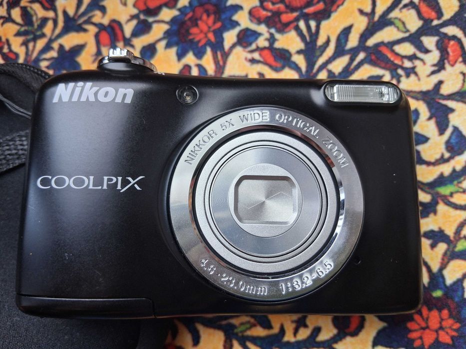 Máquina fotográfica Nikon Coolpix