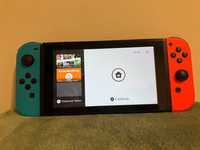 Nintendo Switch V2 + 4 Gry i Futerał