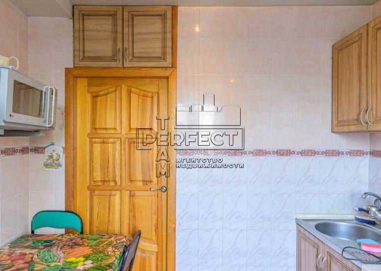 Продаж 2к.кв., Оноре де Бальзака 79 /  Оноре де Бальзака 79