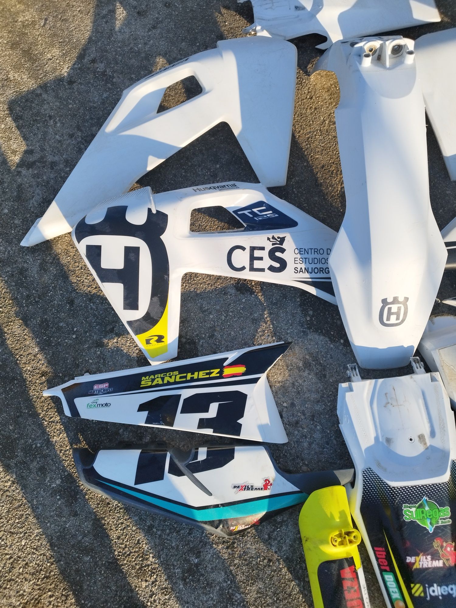 Plásticos Husqvarna de 2019/2022
