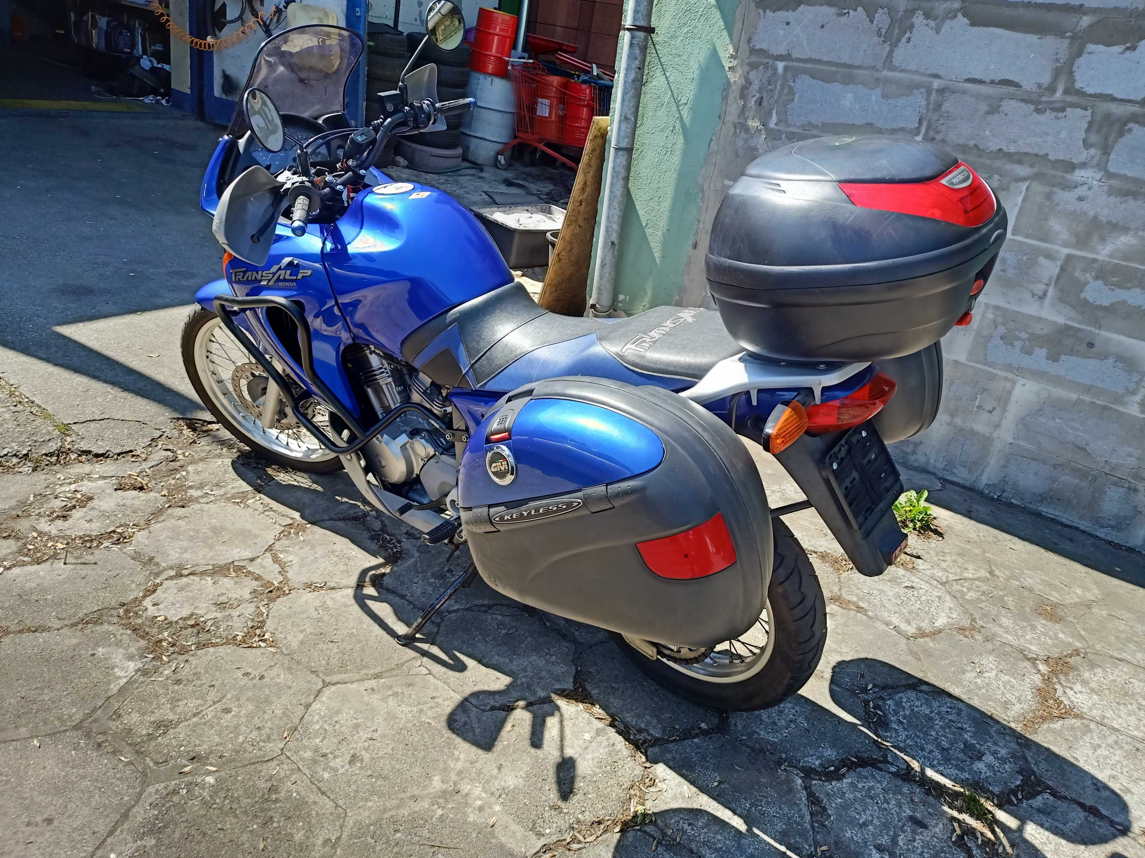 Honda Transalp XL650V 2001r sprowadzona ze Szwajcarii, oryginalny stan