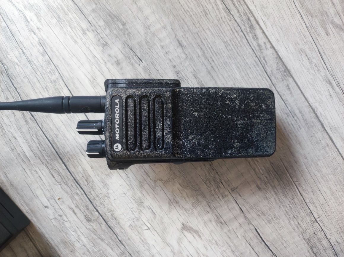 Radio Uhf  Motorola DP 4401e