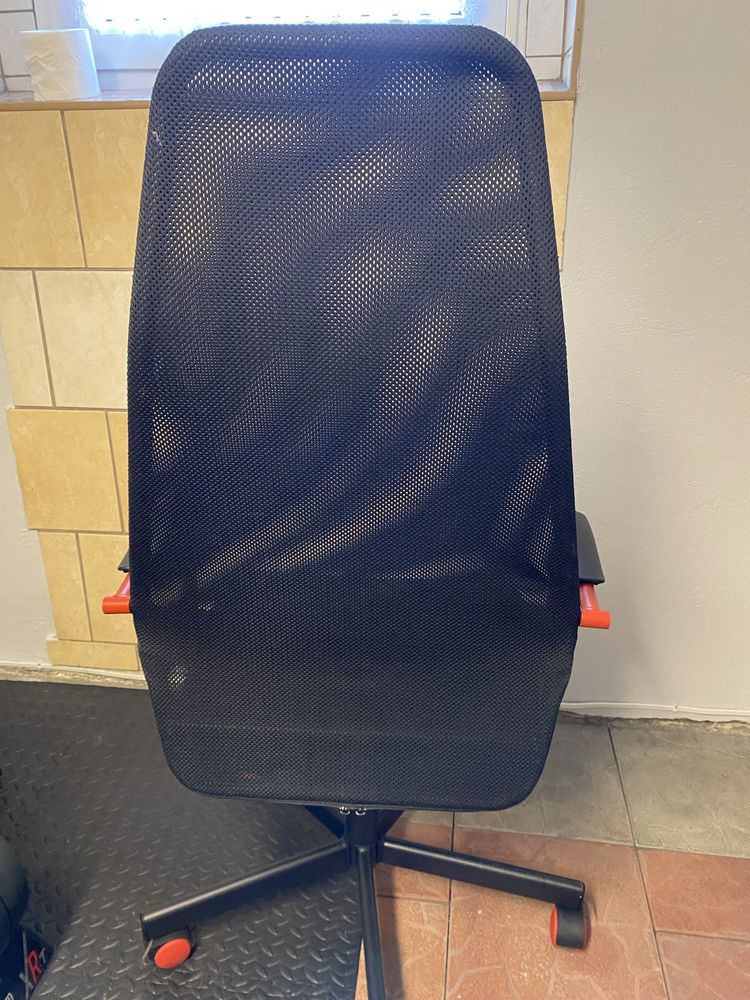 Krzesło fotel obrotowy gamingowy Ikea