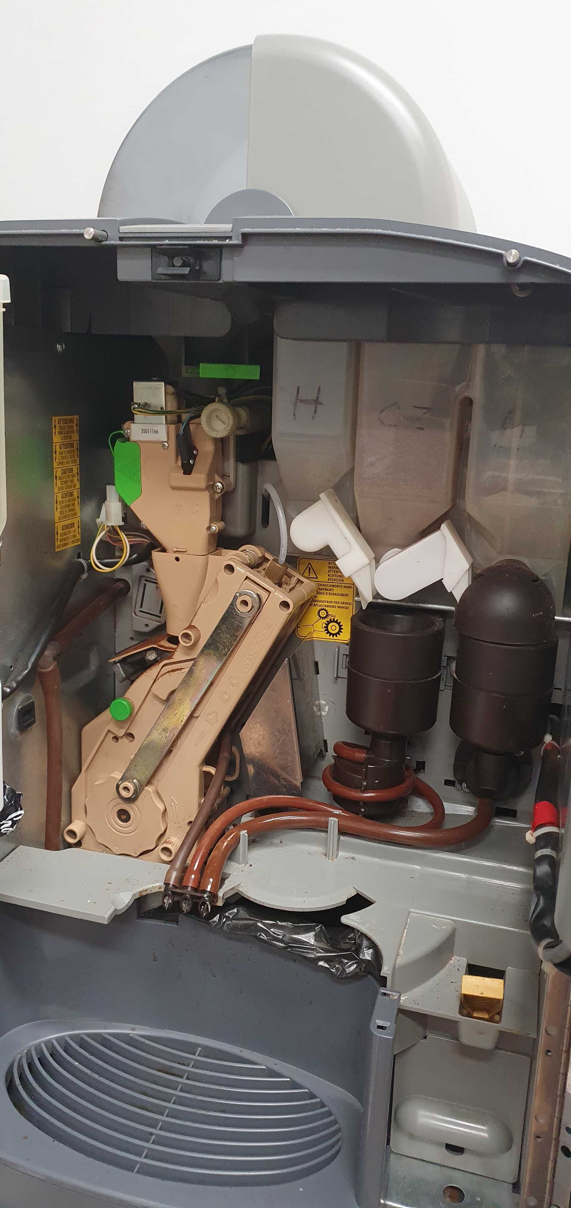 Automat Ekspres Maszyna do kawy z czekoladą i podajnikiem kubków