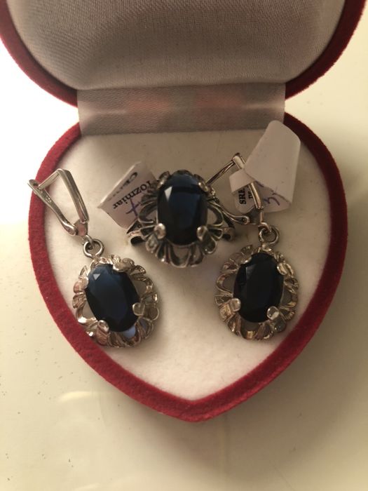 Komplet srebro 925 kolczyki i pierścionek szafir