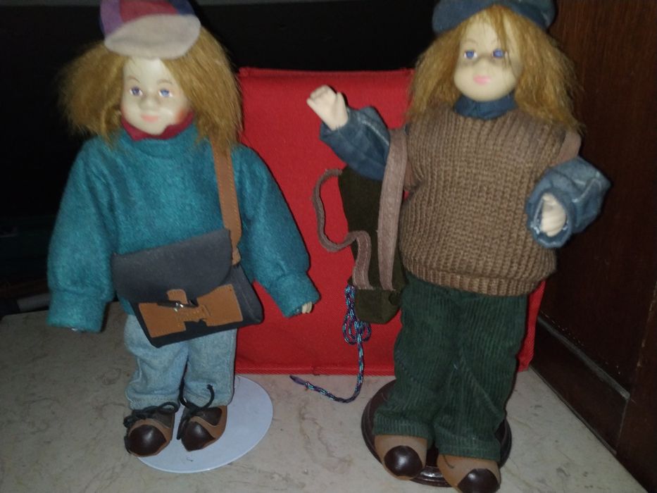 Bonecos de porcelana