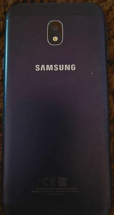 Продається телефон Samsung J3