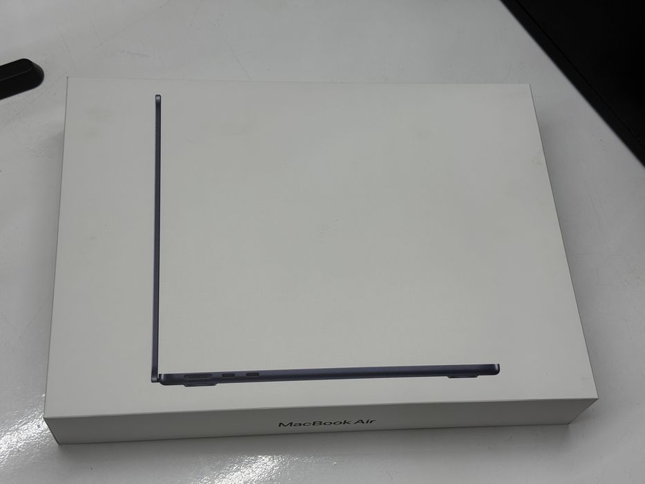 Новый MacBook Air 13 2024 M4 16gb/256gb ГАРАНТИЯ/TradeIn/Bыкyп/Oбмeн