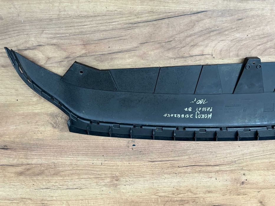 Spoiler hokej zderzaka przedniego Volkswagen Passat B7