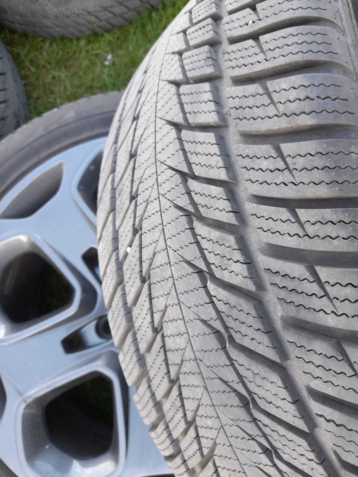 Oryginalne koła zimowe 18 cali Ford S max, Galaxy, Mondeo 235/45 R18