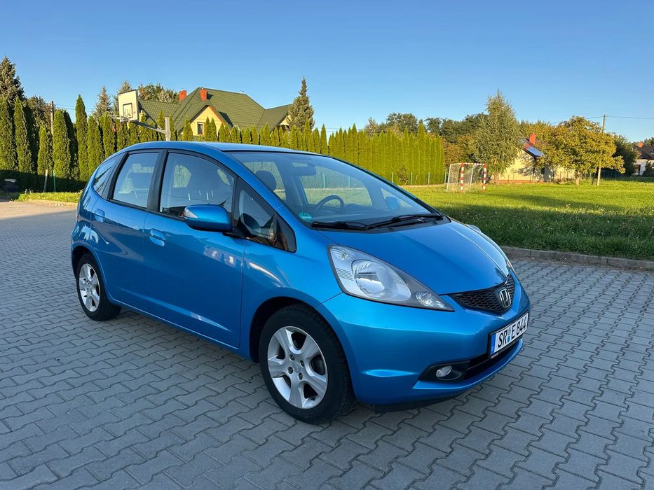 Honda Jazz Super stan, przebieg 89tys, klimatronic, opony wielosezon