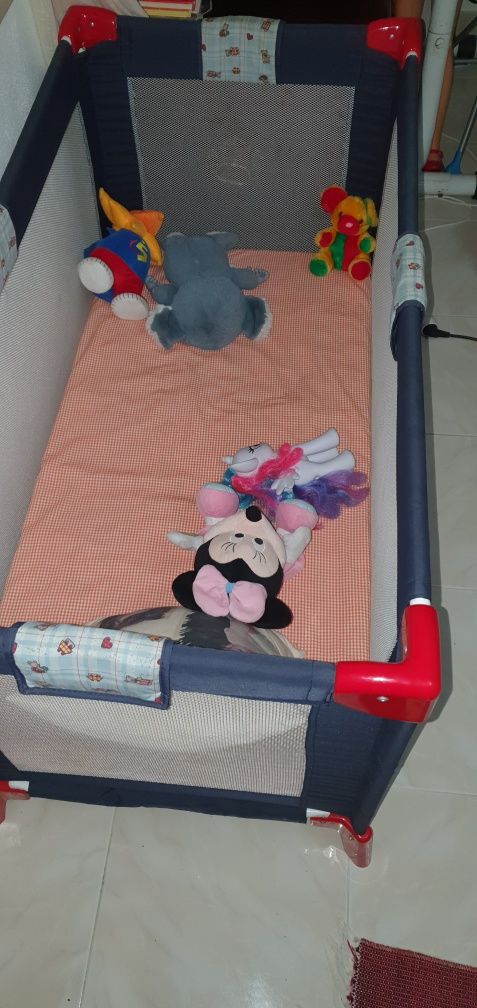 Cama de bebé "babideal" + colchão