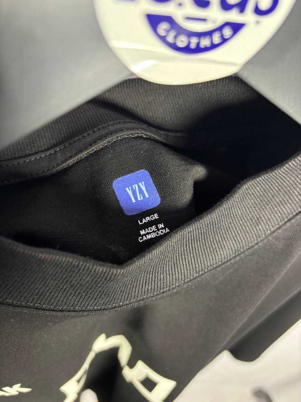 Men's black T-Shirt