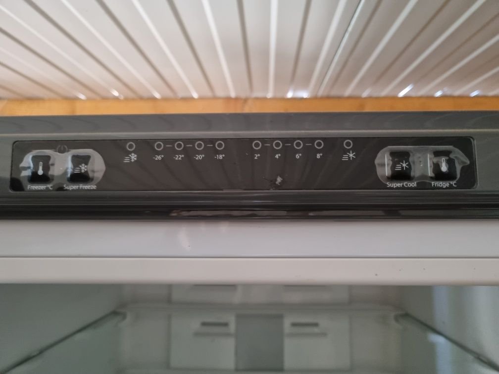Frigorífico Hotpoint
