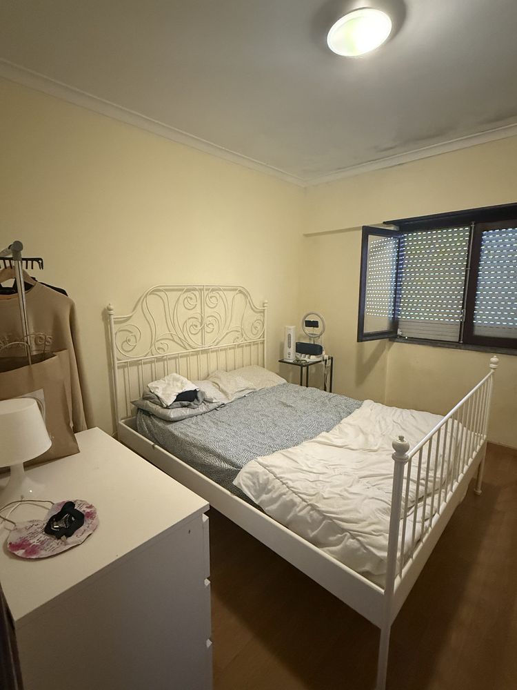 Quarto para arrendar  cascais