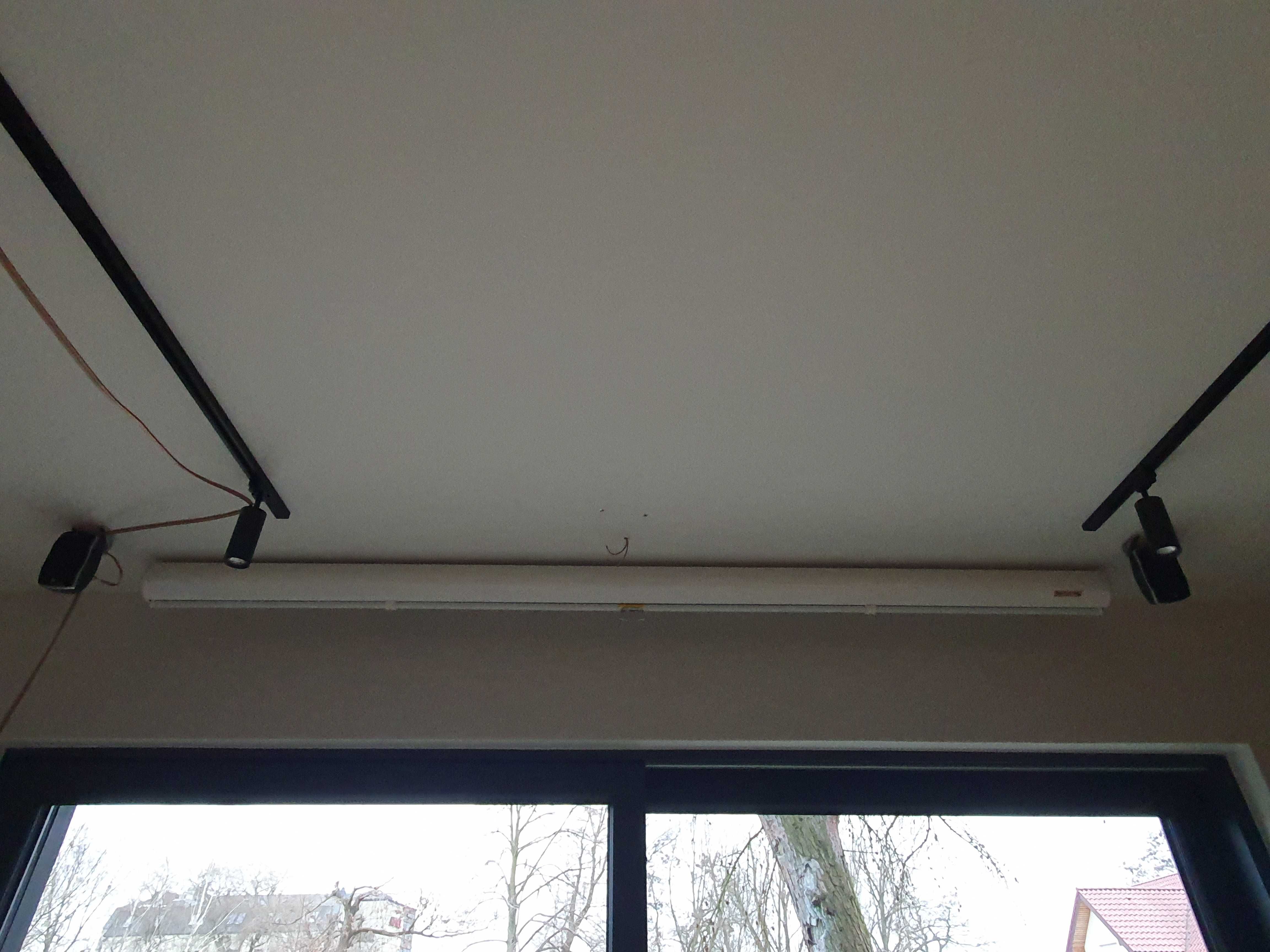 Rzutnik Optoma HD 39 Darbee DLP + uchwyt+ ekran multimedialny
