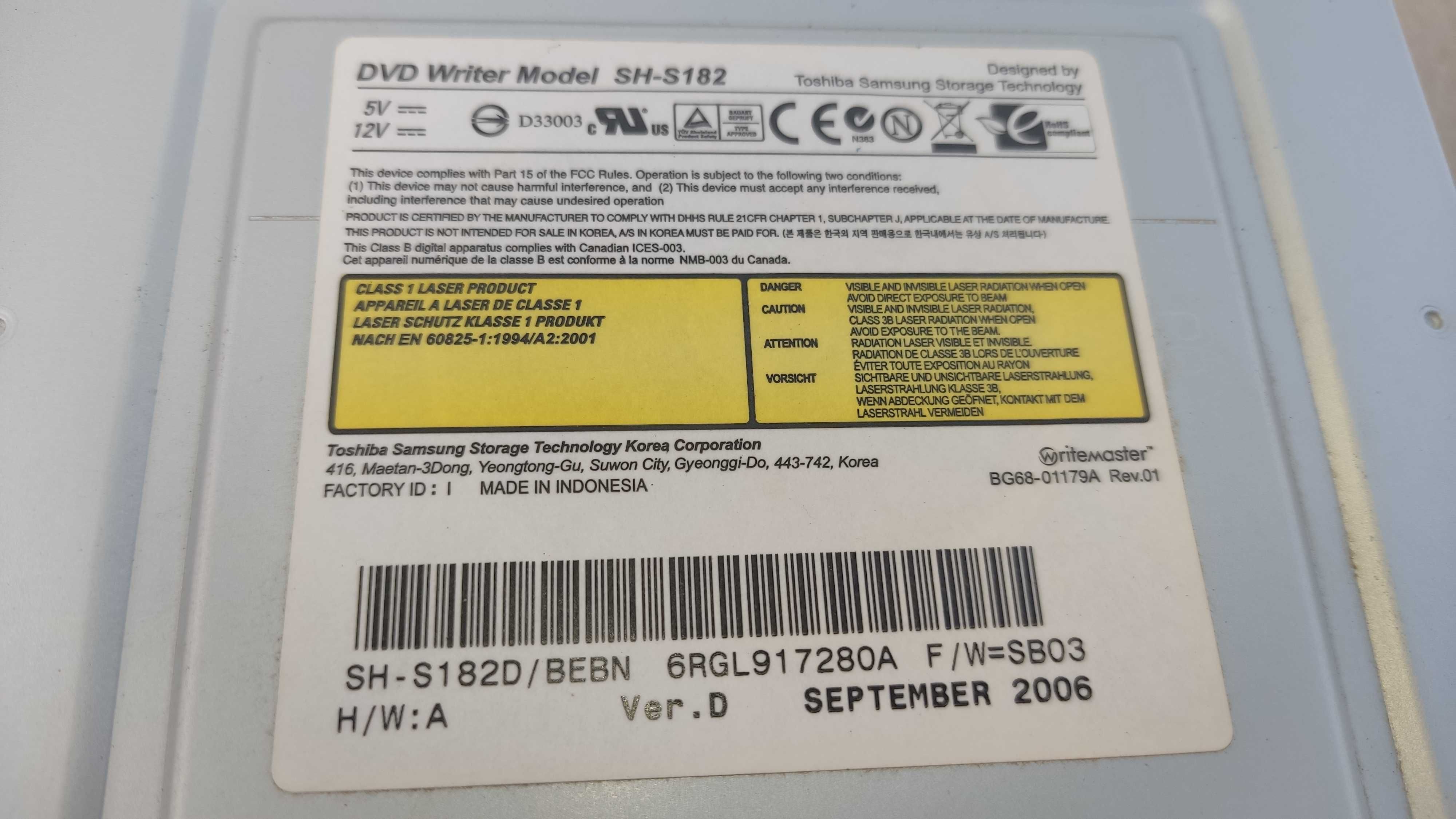 Дисковод DVD Writer model SA-S182
