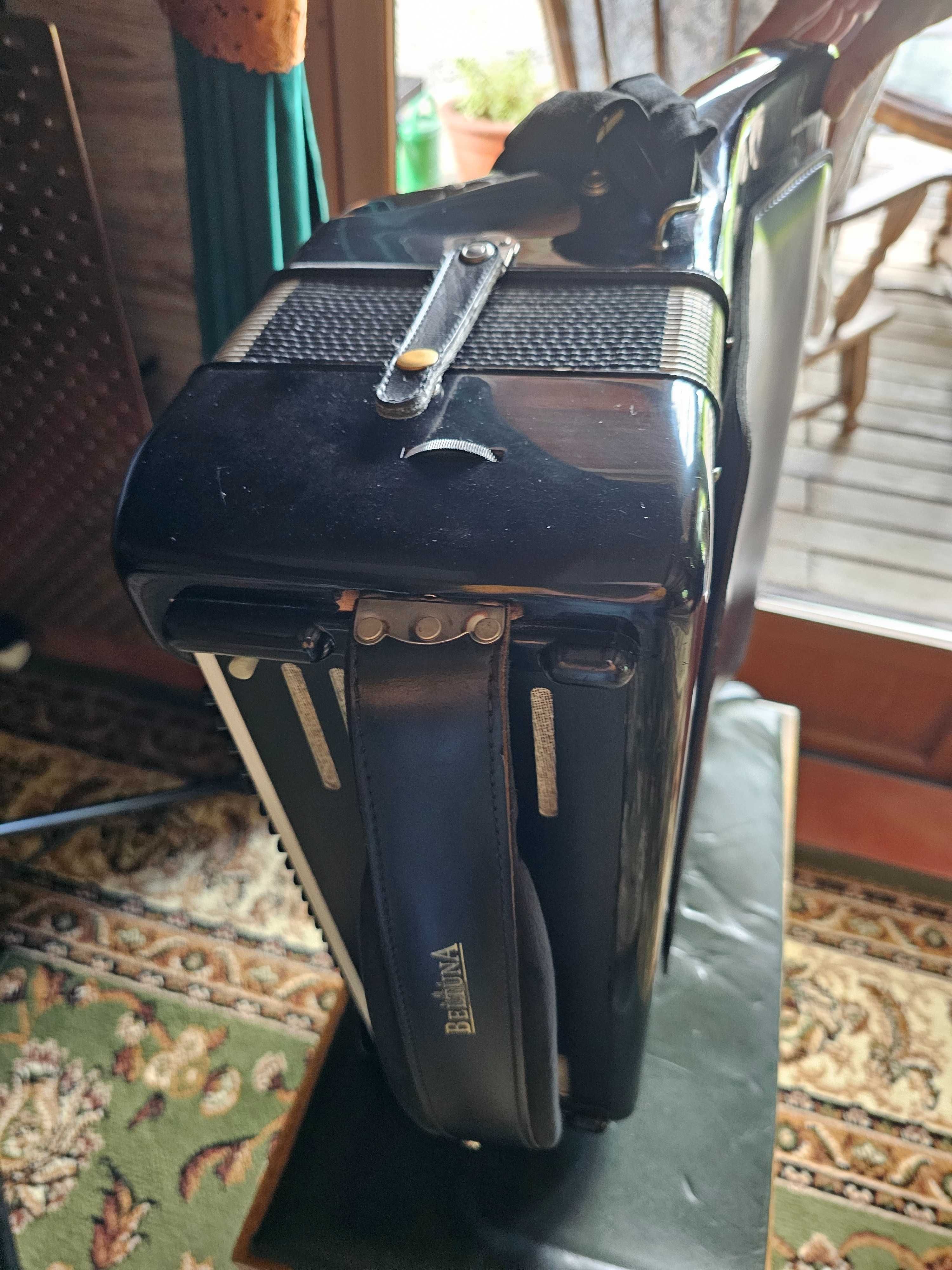 Akordeon Hohner Cassotto II 120 bas