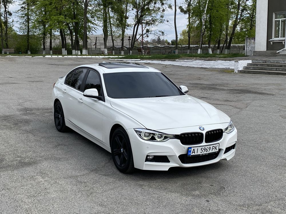 BMW 328I F30 задній привід