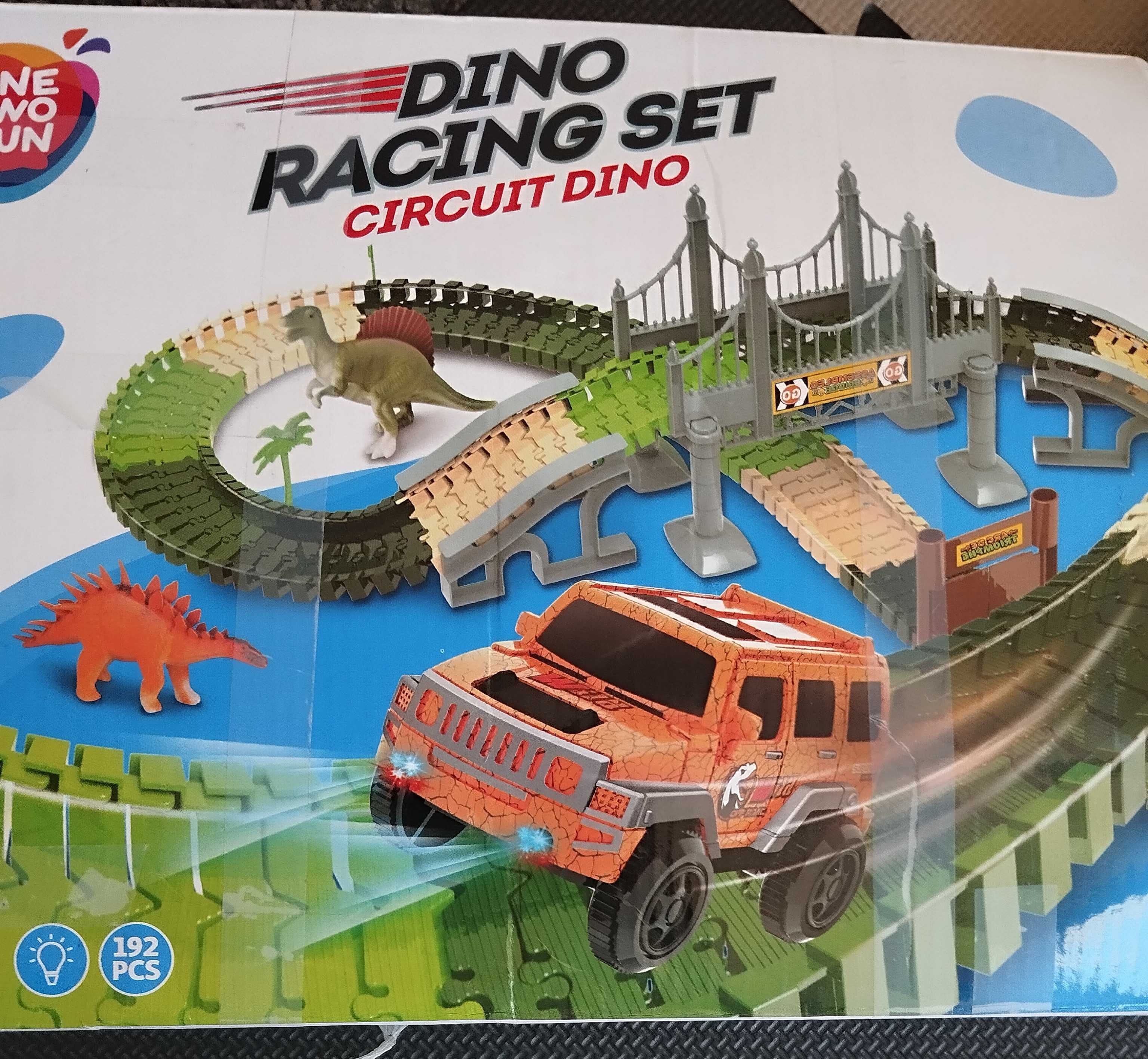 Park dinozaurów Dino Racing set