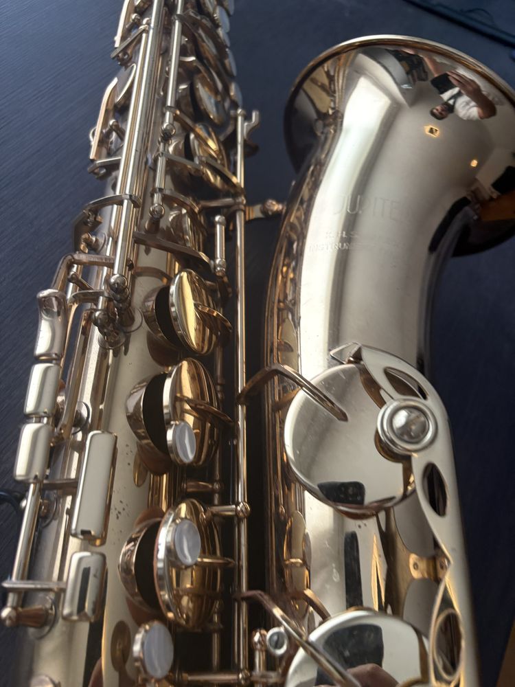 Jupiter saxofone tenor sts-787