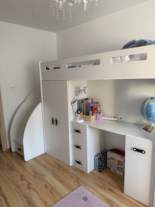 Łóżko piętrowe Zuzia z biurkiem i szafa w zabudowie 200x80