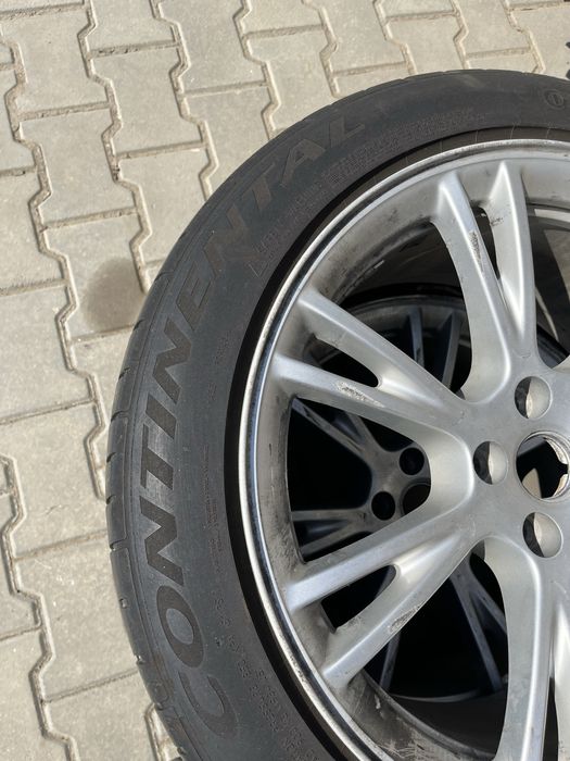 Продам комплект коліс Tesla Model Y