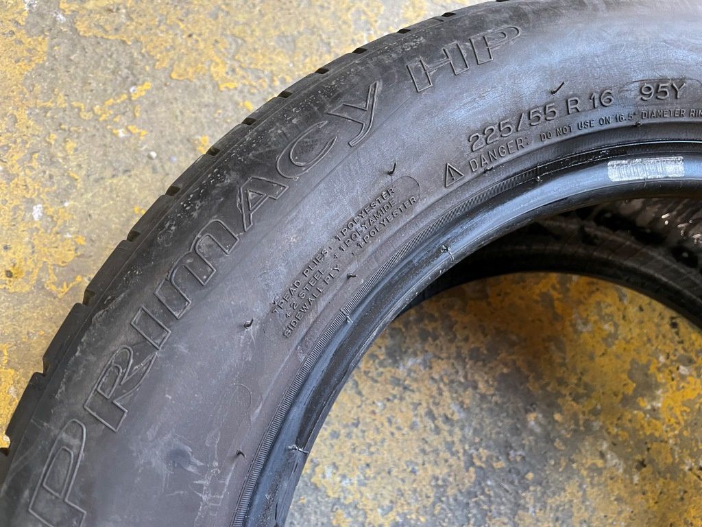 225/55 R16 Michelin залишок 80%